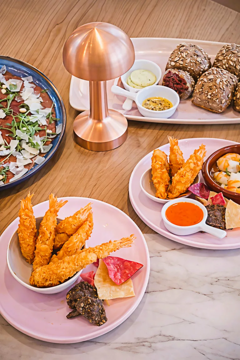 Gezellig borrelen en dineren in Rotterdam - Shared Dining bij Broox aan de Meent